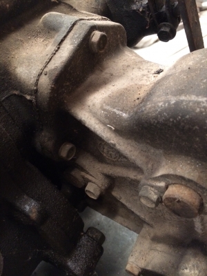 ขายเกียร์ โตต้า 4 เกียร์ พร้อม pto 2 ชุด ตามรูป พร้อมหัวหมูใส่เครื่อโตต้า 11 b มาครับ ของตามรูป ขายเกียร์ โตต้า 4 เกียร์ พร้อม pto 2 ชุด ตามรูป พร้อมหัวหมูใส่เครื่อโตต้า 11 b มาครับ ของตามรูป