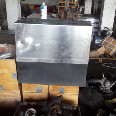 ขายบังโคลนแต่งหล่อครับ8000บาทโทร0643130366