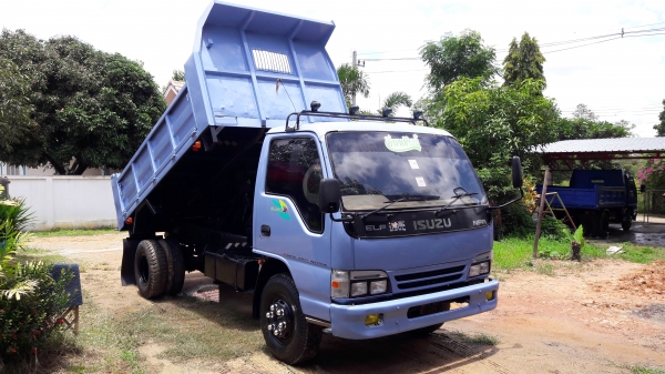 ขายNPR120แรง ปี42 เครื่องแน่นไม่มีเยิ้ม คัชชีสวยสด แอร์ เพาเวอร์ รถสวยขับดี ทะเบียนเต็ม เล่มพร้อม ต่อรองได้