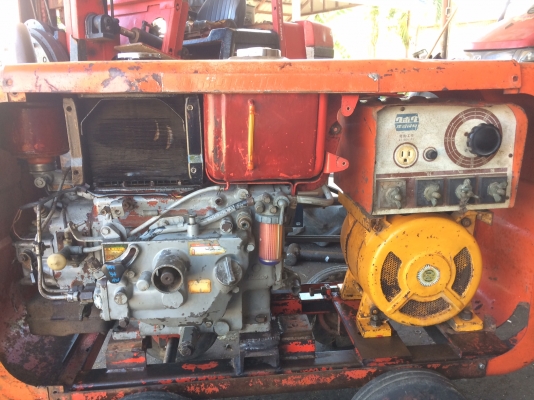 ขายด่วน ตู้เชื่อมนอกสถานที่พร้อมเครื่องคูโบต้า15แรงไม่ต้องใช้ไฟฟ้าเก่านอกแท้ๆสภาพดี