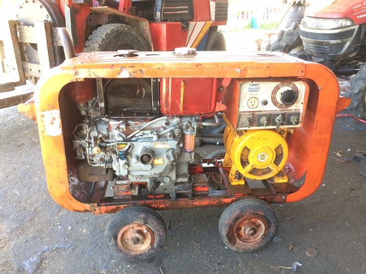 ขายด่วน ตู้เชื่อมนอกสถานที่พร้อมเครื่องคูโบต้า15แรงไม่ต้องใช้ไฟฟ้าเก่านอกแท้ๆสภาพดี