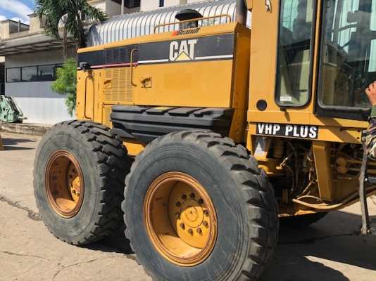 รถเกรด Cat160H ปี2005 สภาพดี พร้อมสแกนริฟาย เครื่องยนตร์เอี่ยม สภาพ 80 \%