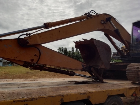 ปิดการขาย!!รถแบคโฮPC200-5 เอกสารเล่มทะเบียน ใช้งานได้ดี