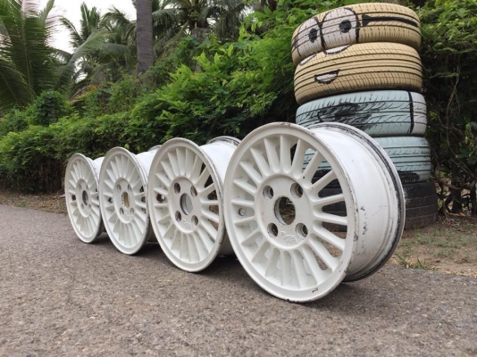 ขายล้อแม็กนอก FIN SPECIAL SPORTS เก่าญี่ปุ่นแท้ ขอบ 13 4 วง ราคา 5,900 บาท ราคาถูกๆ ขายล้อแม็กนอก FIN SPECIAL SPORTS เก่าญี่ปุ่นแท้ ขอบ 13 4 วง ราคา 5,900 บาท ราคาถูกๆ