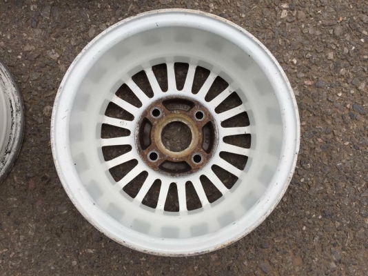 ขายล้อแม็กนอก FIN SPECIAL SPORTS เก่าญี่ปุ่นแท้ ขอบ 13 4 วง ราคา 5,900 บาท ราคาถูกๆ ขายล้อแม็กนอก FIN SPECIAL SPORTS เก่าญี่ปุ่นแท้ ขอบ 13 4 วง ราคา 5,900 บาท ราคาถูกๆ