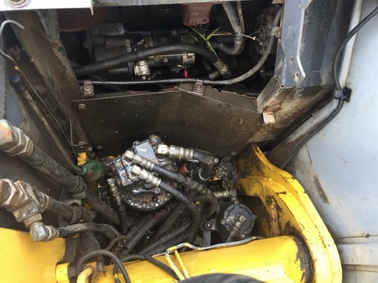 ขายด่วน แบคโฮ pc128us