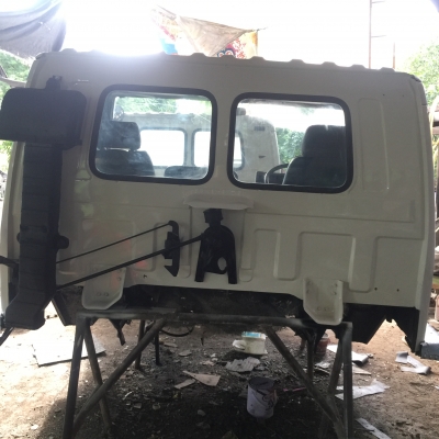 ขาย หัวสิบล้อ  ISUZU ร็อคกี้.  สีใหม่. อุปกรณ์ครบ