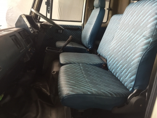 ขาย หัวสิบล้อ  ISUZU ร็อคกี้.  สีใหม่. อุปกรณ์ครบ  มีขาดีดหน้า-ขาคำ้หลัง กันชน คันเกียร์ ยกใส่ได้เลย