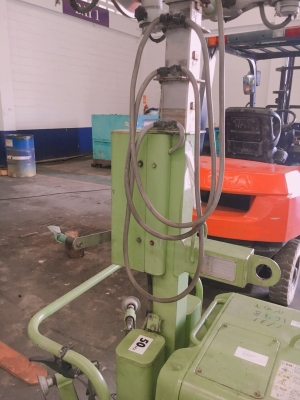 Nikken FKC4041 Tower Light ไฟส่องสว่าง นำเข้าจากญี่ปุ่น สนใจโทร. 080-6565422 (หนิง)