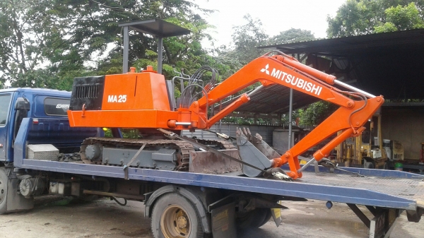 รถแบคโฮ MITSUBISHI MA25 รถเก่านอกพึ่งนำเขา ยังไม่เคยใช้งานในไทย เทียบเท่า PC30 ชั่วโมงการทำงาน 3000+ ชั่วโมง เครื่องดี ปั๊มแรง โซ่หนา เอวแน่น พร้อมใช้งาน มีเอกสารใบอินวอยซ์ มี VDO การทำงานให้ชม