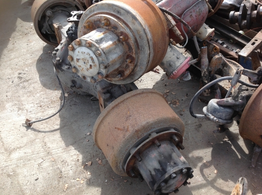 เพลาท้าย คานหน้า ZM 10 น๊อต เบรคแห้ง เพลาท้าย คานหน้า ZM 10 น๊อต เบรคแห้ง