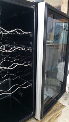 ขายถูก ตู้แช่ไวน์ WINE CHILLER ขนาดบรรจุ 52 ขวด Lebensstil Kollektion รุ่น LKWC5200DCS ขายถูก ตู้แช่ไวน์ WINE CHILLER ขนาดบรรจุ 52 ขวด Lebensstil Kollektion รุ่น LKWC5200DCS