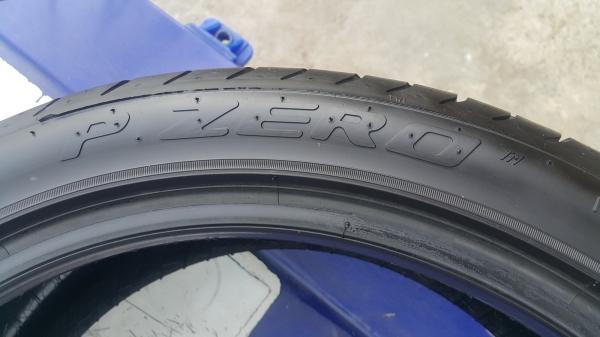 ขายยางรถยนต์ ยี่ห้อ Pirelli รุ่น P ZERO ขนาด 225 /40 ZR18 ขายยางรถยนต์ ยี่ห้อ Pirelli รุ่น P ZERO ขนาด 225 /40 ZR18
