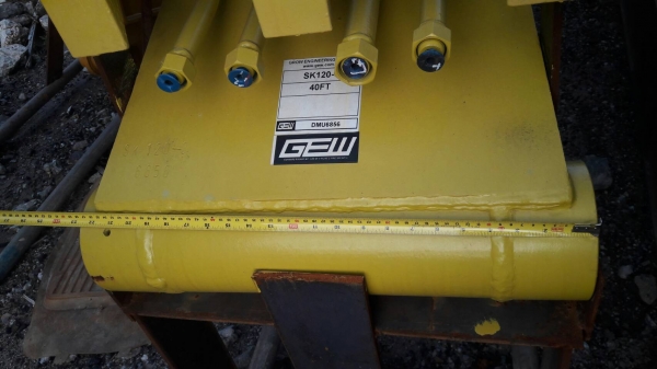 บูม/อาร์ม ยาว สำหรับรถขุด KOBELCO รุ่น  sk120-3 สินค้าใหม่ ยังไม่เคยใช้งาน ยาว40 ฟุต ขายราคาถูก