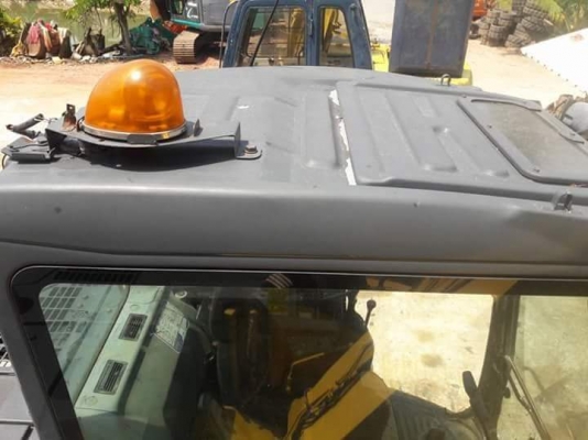 ขายจ้า..KOMATSU PC128US-2E1  เก่านอกแท้.. มีผานหน้า..เดิมๆๆ  7,XXX  ชั่วโมง   สภาพสวย พร้อมใช้  โทร 089-3818694  จ๊อย.