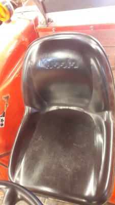 รถแทรกเตอร์มือสอง