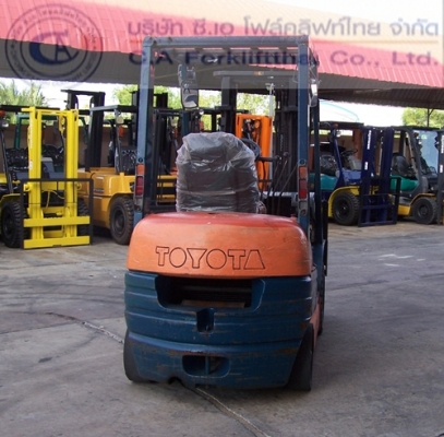 ขาย รถโฟล์คลิฟท์ TOYOTA รุ่น 6FD18