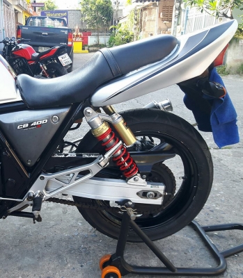 ขาย cb 400 ปี 1995 เวอร์ชั่น อาร์ ทะเบียนแท้