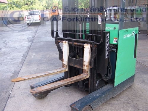 ขาย รถโฟล์คลิฟท์ไฟฟ้า TOYOTA รุ่น 7FBR15