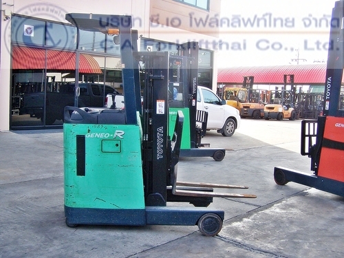 ขาย รถโฟล์คลิฟท์ไฟฟ้า TOYOTA รุ่น 7FBR15