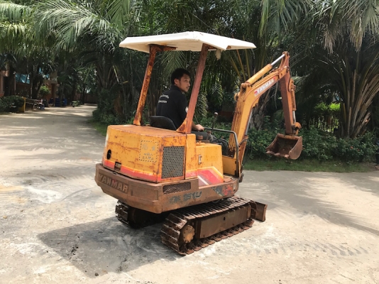 ขายแบคโฮYANMAR YB121U เครื่อง3สูบ(ขนขึ้นกระบะได้) เดิมจากญี่ปุ่น ทำงานสมบูรณ์ทุกระบบ รับรองไม่ผิดหวั