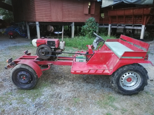 ขายรถนั่งขับป.การช่างครอง5 ขายรถนั่งขับป.การช่างครอง5