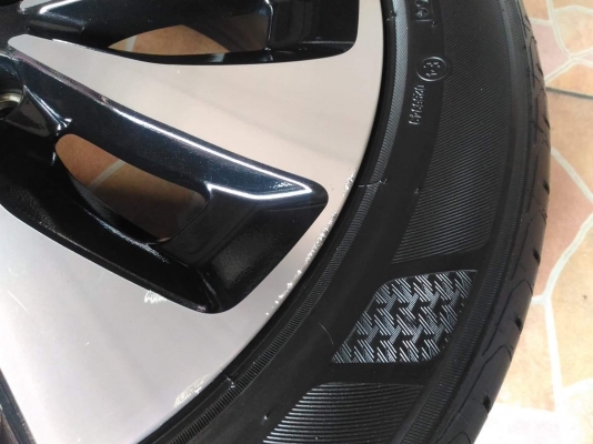 ล้อแม็ก Honda Accord G9 Hybrid ขอบ 17(5/114.3) พร้อมยาง Bridgestone Turanza GR-100  225 50 17 ผลิตปลายปี 2016(ลงพื้น 2017) พร้อมใช้ต่อยาวๆ ขายถูกทั้งชุด 18900.- *** ใส่ฟรี รับเทิร์น รับบัตรเครดิตทุกธนาคาร ส่งทั่วไทย