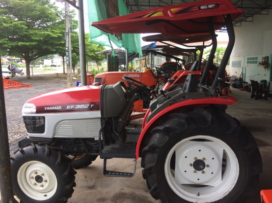 รถแทรกเตอร์ yanmar ef 352t