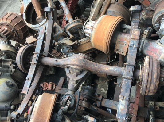 เพลาลอย อีซุซู   พร้อมแหนบครบชุด