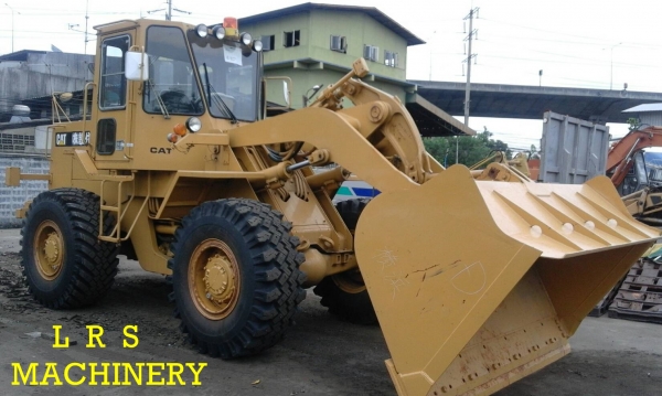 รถตักล้อยาง CAT 936 E รถตักล้อยาง CAT 936 E