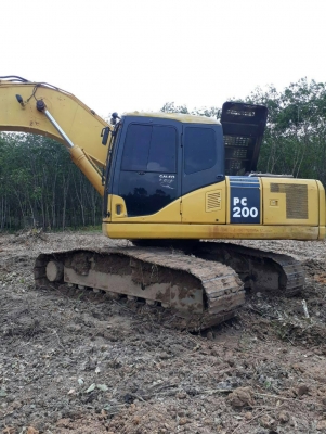 KOMATSU 200-7A สภาพปั้มแรงเครื่องดีเอวแน่นเต็มทุกระบบเอกสารเล่มทะเบียนราคา 1,300,000