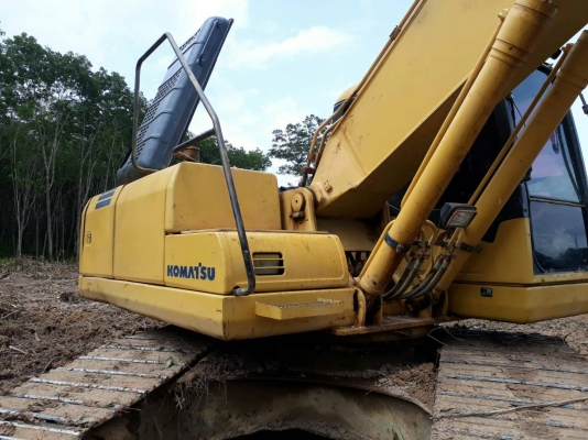 KOMATSU 200-7A สภาพปั้มแรงเครื่องดีเอวแน่นเต็มทุกระบบเอกสารเล่มทะเบียนราคา 1,300,000