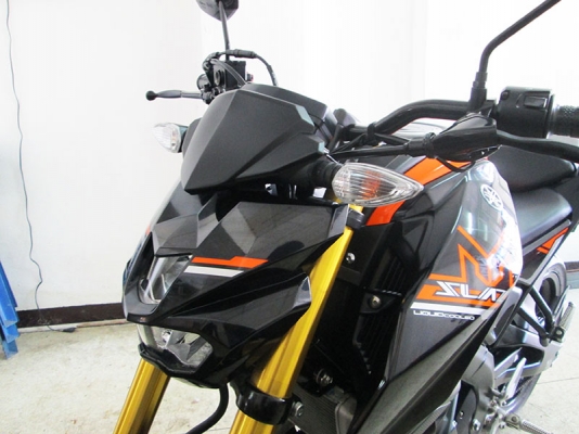 (โอนฟรี) ขาย Yamaha M-Slaz ปลายปี 2017 ไมล์แท้ 6783 กม สภาพสวยเดิมๆ สีดำ ส้ม