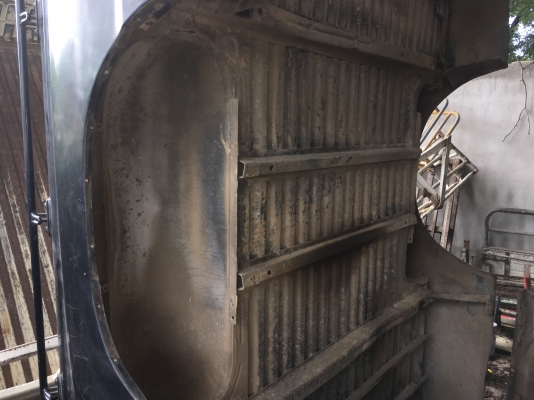 ขายลูกกระบะ ถอดจากมาสด้า B2200. ไม่ผุ