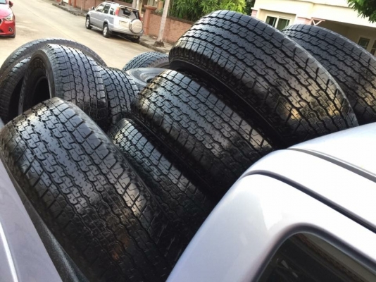 ยาง Bridgestone 245 70 16 ปลายปี17 มีให้เลือก5ชุด ดอกเต็ม ไม่มีปะ เนื้อนิ่มๆ ใช้ยาว ราคาไม่แพง