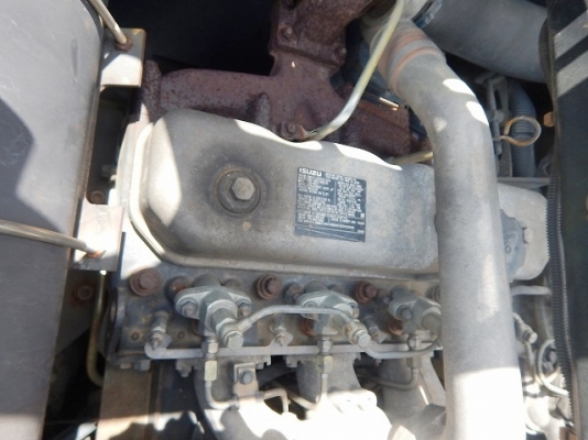 ขายรถขุด SK135SR  เก่านอก นำเข้าจากญี่ปุ่น สนใจติดต่อ อำพล 090-9694506, 080-3031241