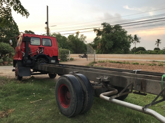 ขายหกล้อใหญ่ isuzu 195