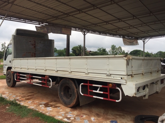 Isuzu NPR 130แรง เทอร์โบ ห้างแท้ปี49 รุ่นตาเพชร เพาเวอร แอร์เย็น เพลงเพราะ เล่มพร้อมโอน สีเดิมบาง