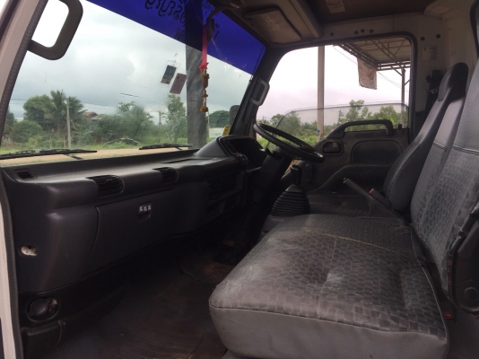 Isuzu NPR 130แรง เทอร์โบ ห้างแท้ปี49 รุ่นตาเพชร เพาเวอร แอร์เย็น เพลงเพราะ เล่มพร้อมโอน สีเดิมบาง