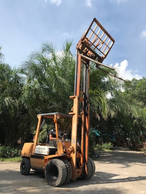 ขายFORKLIFT TOYOTA FD30ดีเซล งากระดก ล้อหน้าคู่(3ตัน) สวยเดิมจากญี่ปุ่น ยังไม่เคยใช้ในไทย 235,000เท่านั้น!!