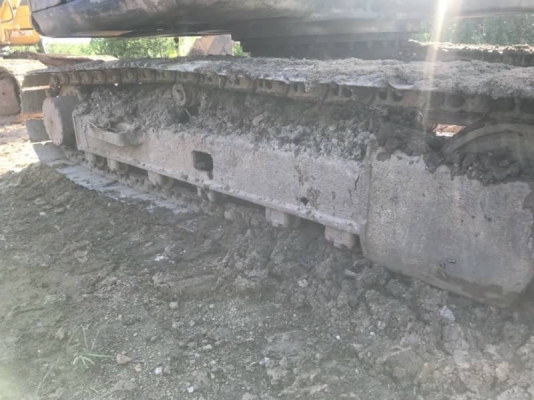 ขาย 560,000 CAT 312 V 2 อินวอยทร์ เครื่องดี ปั้มแรง ไฟฟ้าครบแต่ต้องเช็คระบบ เอวแน่น ช่วงล่างดี เฟรมมีผุนิดหน่อย รถอยู่ นครสวรรค์  090-772-3710 090-772-3708