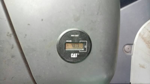 ขายๆๆCAT318D2L เอกสารแจ้งจำหน่าย 7,000ชม. สภาพนางฟ้าชัดๆ เหมือนออกรถใหม่ เอวไม่มีรอยเยิ้ม บุ้งกี๋ยังไม่เคยใช้งานเลย สีช่วงล่างยังไม่ถลอก ไม่เคยลุยงานหนักราคาเบาๆ 1,890,000บาท เงินสดลดได้ไม่พอเราจัดแนนท์ให้(โทร)????  (line)099-0035892 (/) 084-3923995 ดูรถ