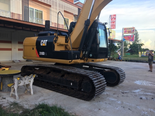 ขายๆๆCAT318D2L เอกสารแจ้งจำหน่าย 7,000ชม. สภาพนางฟ้าชัดๆ เหมือนออกรถใหม่ เอวไม่มีรอยเยิ้ม บุ้งกี๋ยังไม่เคยใช้งานเลย สีช่วงล่างยังไม่ถลอก ไม่เคยลุยงานหนักราคาเบาๆ 1,890,000บาท เงินสดลดได้ไม่พอเราจัดแนนท์ให้(โทร)????  (line)099-0035892 (/) 084-3923995 ดูรถ