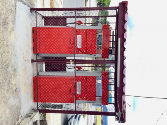 ขายตู้น้ำมัน singer ลุ่นล่าสุด ซื้อมาไม่ถึงปี มี 2 เครื่องครับ  (ของอยู่ระยอง)