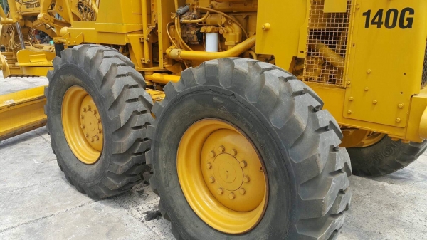 รถเกรด CAT รุ่น140G 5MD 3722 รถเกรด CAT รุ่น140G 5MD 3722