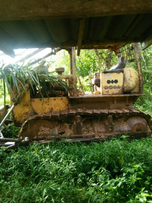 ขายรถแทรคเตอร์ KOMATSU D50A-15 ห้องเลี้ยวน้ำมัน ราคา 250000