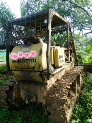 ขายรถแทรคเตอร์ KOMATSU D50A-15 ห้องเลี้ยวน้ำมัน ราคา 250000