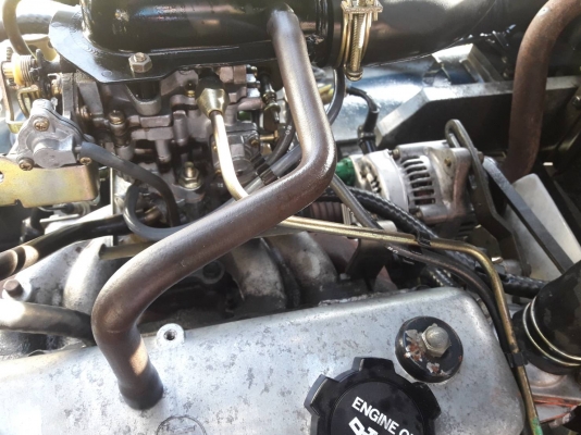 ขายรถยก KOMATSU FG15-15 เครื่องเบนซิน เกียร์ธรรมดา ยกได้1.5ตัน เสา3เมตร ยางลมหน้าตันหลัง ติดต่อ 098-7962549