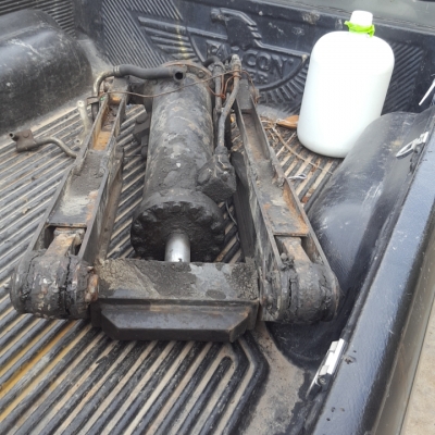 ขายกระบอกดั้ม4ตัน16000โท0643130366