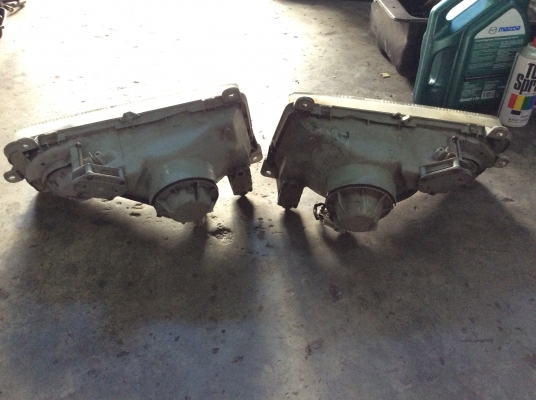 ตาไฟหน้า Hino Hitechปีกนก